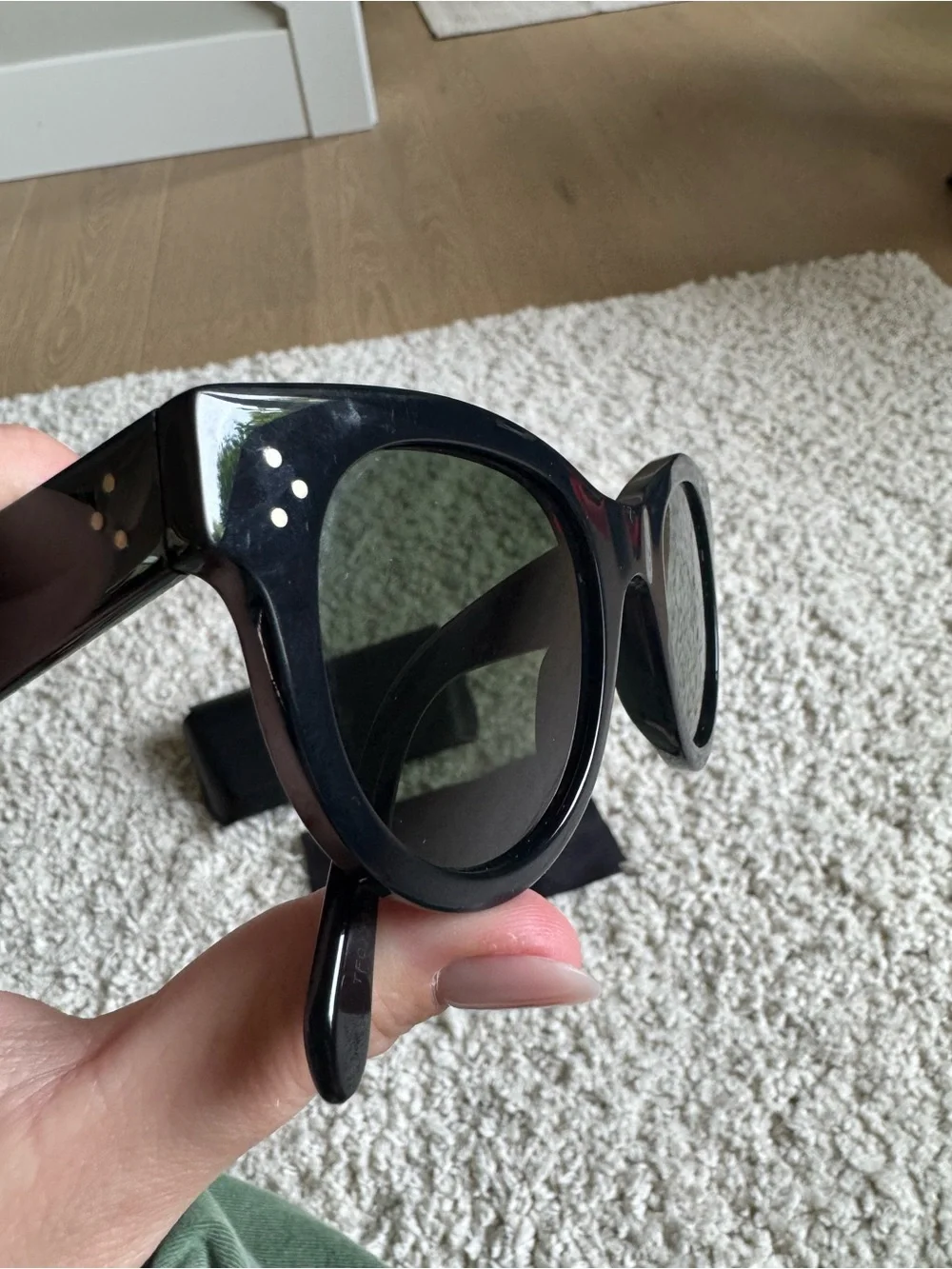 Celine classic silhouette